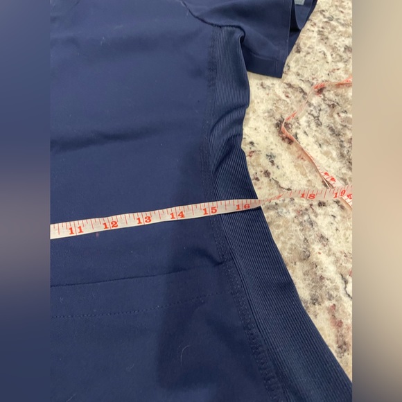 Scrub Top Med Couture Small - Picture 6 of 7